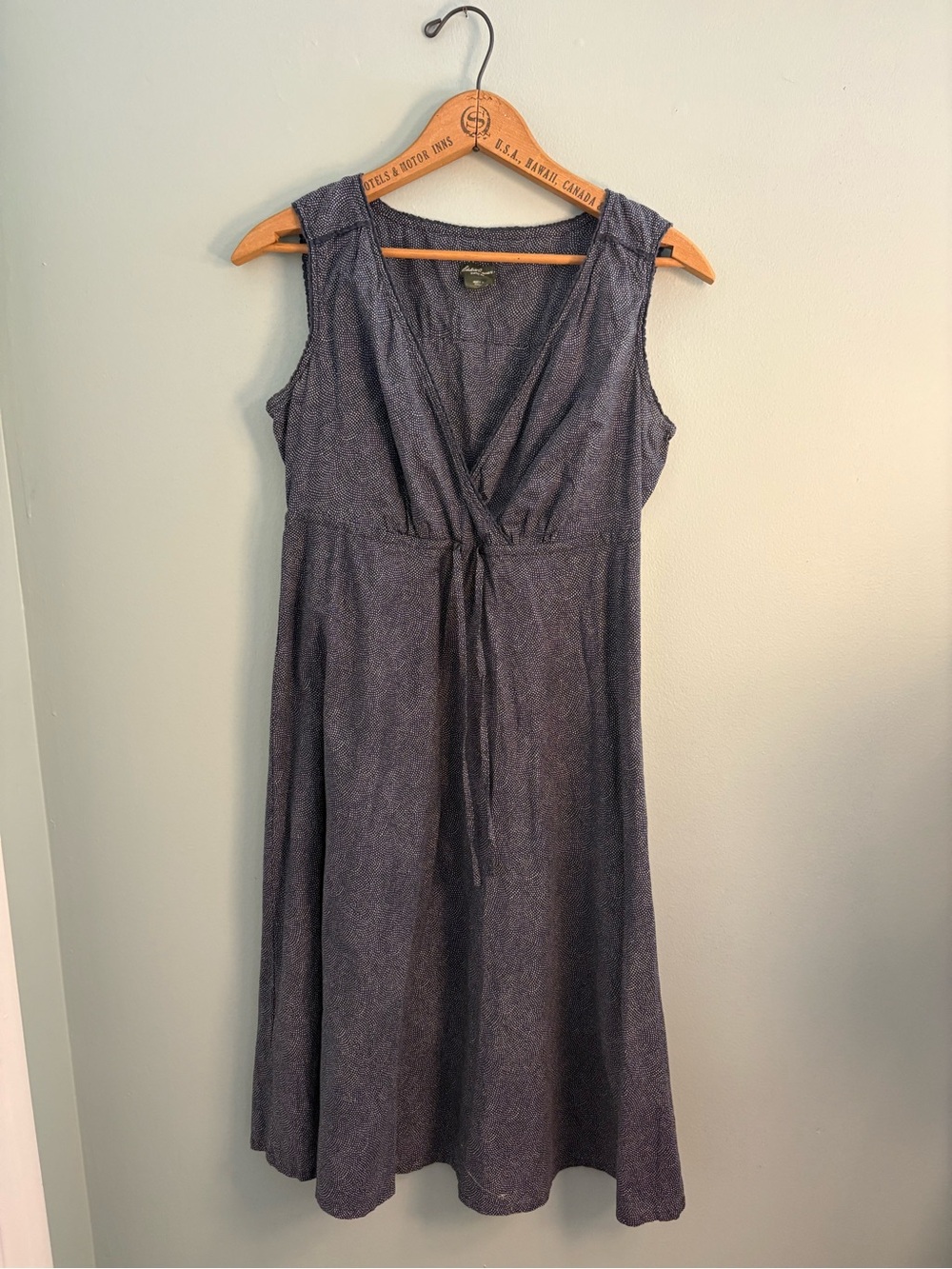 Eddie Bauer Sleeveless Dark Blue V-Neck Tie-Waist Dress